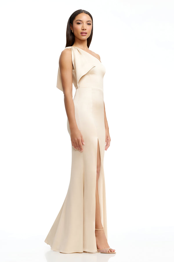 GEORGINA GOWN / CHAMPAGNE